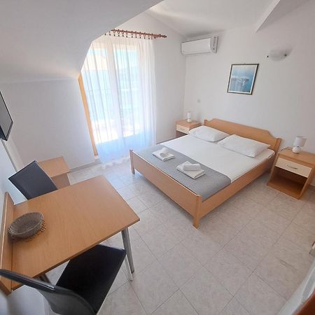 Apartments And Rooms Saric Jadrija Dış mekan fotoğraf
